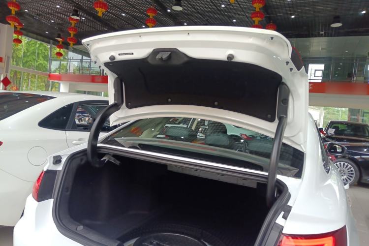 Used Geely Auto Emgrand GL 2018 1.8L DCT Elite Smart Connectivity Version