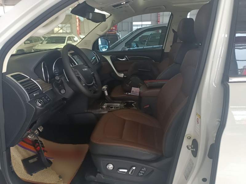 Used Haval H9 2016 2.0T Four-Wheel Drive Luxury 7-Seater — 14
