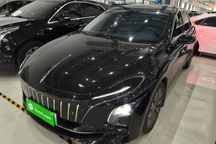 Used Hongqi E-QM5 2022 431 km Charge & Enjoy Edition