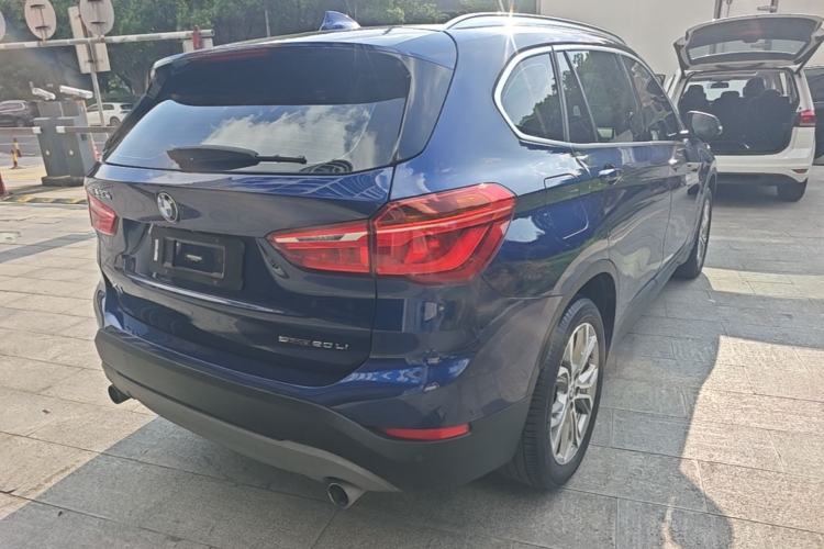 Ojetý BMW X1 2019 sDrive20Li Leading Model