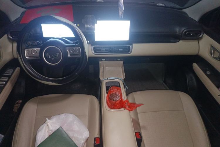 Used Wuling Bingo PLUS 2024 510 km Flagship Edition Four-Seater Version
