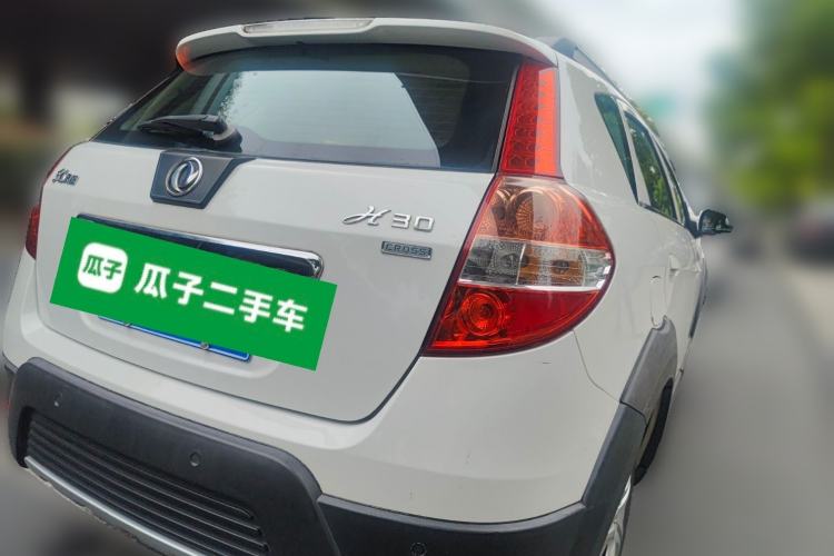 Used Dongfeng Aeolus H30 2014 CROSS 1.5L Manual Gratitude Edition
