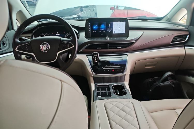 Used Buick GL8 2021 Land Cruiser Executive 652T Premium Model
