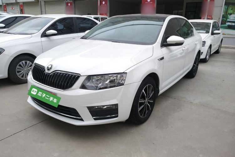 Used Skoda Octavia 2017 1.6L Automatic Smart Drive Edition