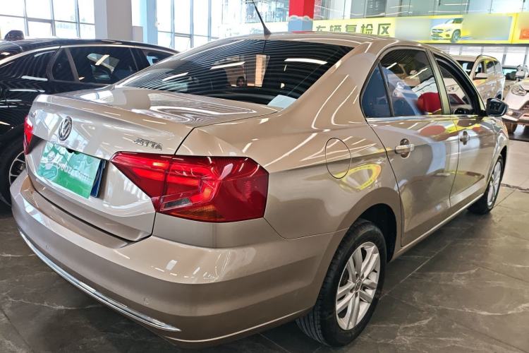 Used Volkswagen Jetta 2017 1.4L Manual Comfort Model