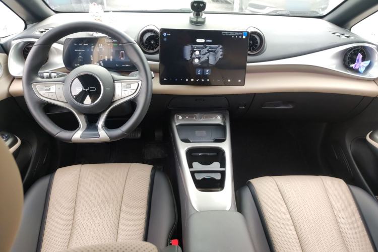 Used BYD Dolphin 2025 Intelligent Driving Version 410 km Fashion Edition