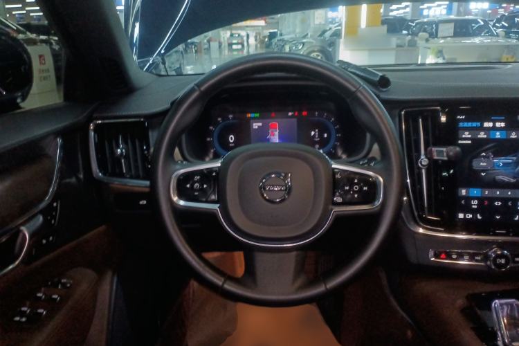 Used Volvo S90 2024 B5 Zhiyuan Luxury Edition