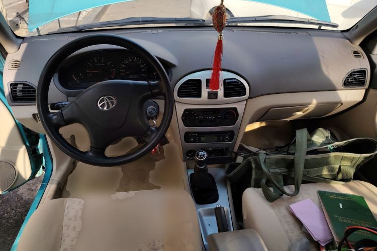 Used FAW Xiali 2008 N3+ 1.0L Sedan Center Console