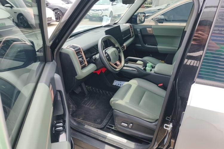 Used iCAR 03 2024 401km Two-Wheel Drive Standard Advanced Version Driver Seat