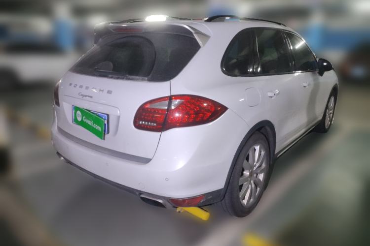 Used Porsche Cayenne 2014 Cayenne Platinum Edition 3.0T