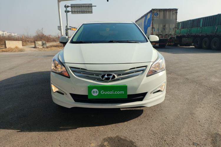 Used Hyundai Verna Ray 2016 1.4L Automatic Leading-Edge GLX Front