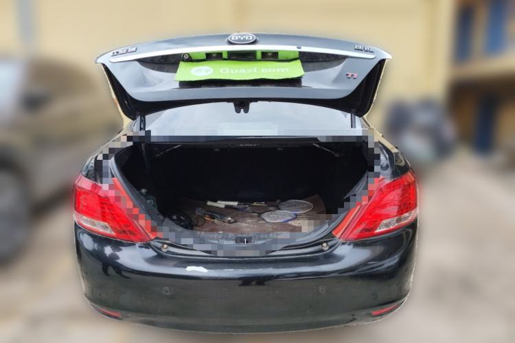 Used BYD Surui 2012 1.5TI Manual Luxury Version
