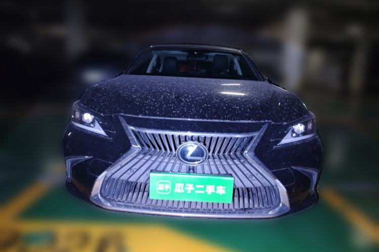Used Lexus ES 2020 200 Excellence Edition Front