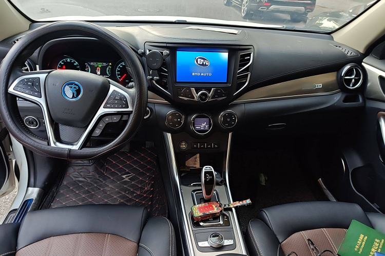 Used BYD Song New Energy 2017 Song EV300 Prestige Model
