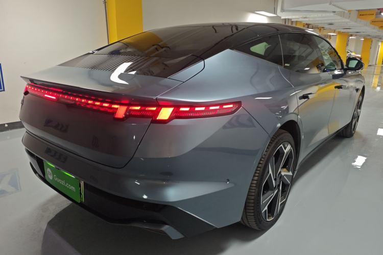 Used Lynk & Co Z10 2025 95 kWh 702 km All-Wheel Drive Intelligent Driving Ultra