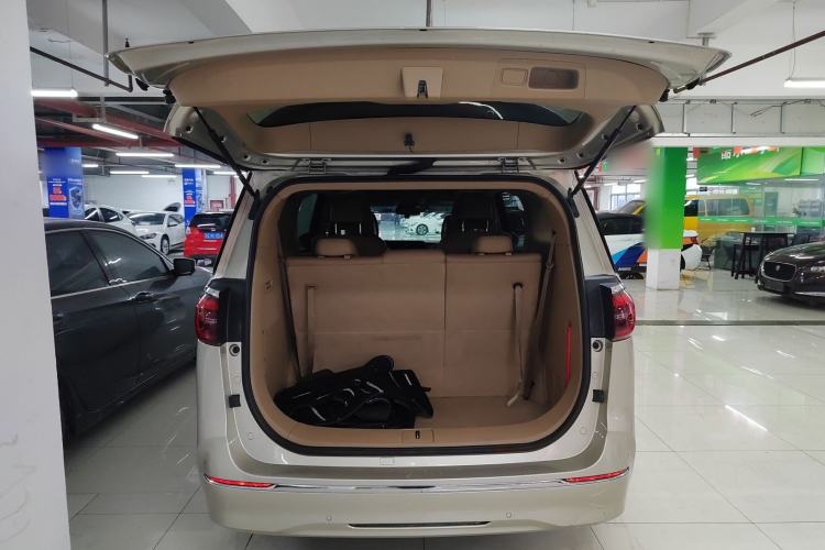 Used Buick GL8 2021 ES Land Cruiser 653T Luxury Edition