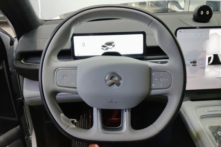 Used Nio EC6 2025 75 kWh