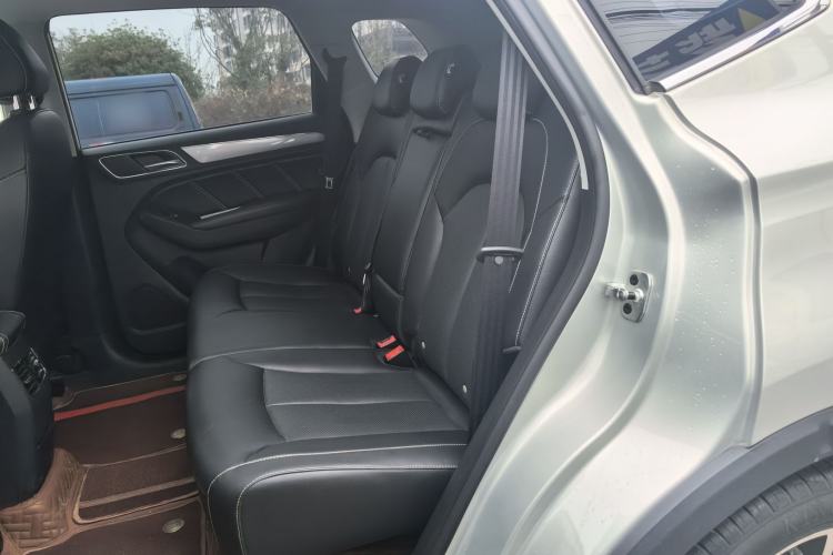 Used Roewe RX5 2020 20T Automatic 4G Connected Million Edition Left Rear Seat