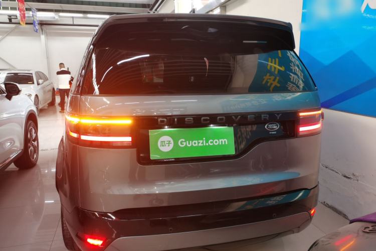 Used Land Rover Discovery 2021 360 PS R-Dynamic S
