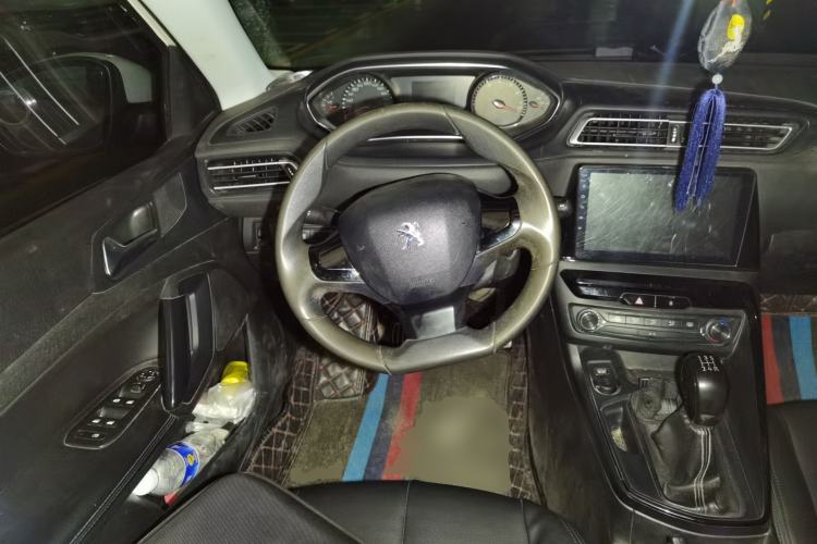 Used Peugeot 308 2016 1.6L Manual Fashion Edition