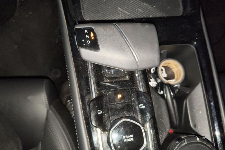 Used CHANGAN Ruicheng PLUS 2023 1.5T DCT Navigation Edition Gear Lever