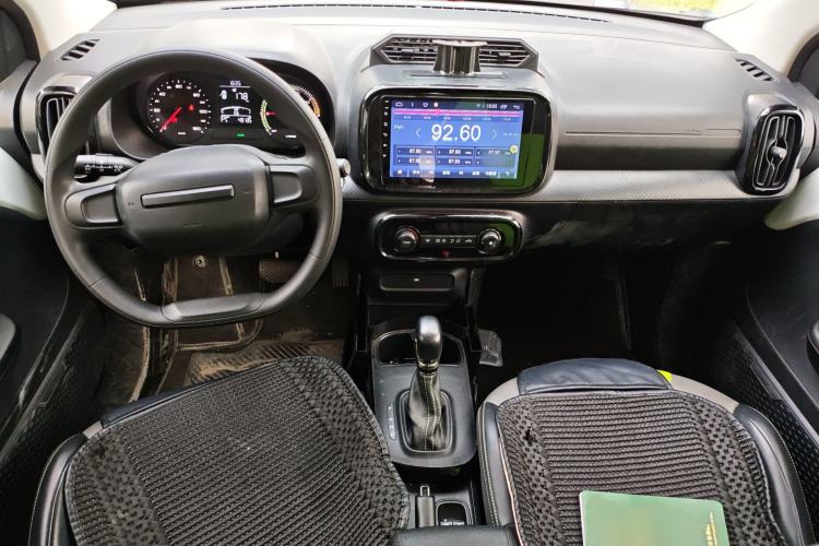 Used Roewe Clever 2021 302 km New Four-Seater Super-Efficient Version