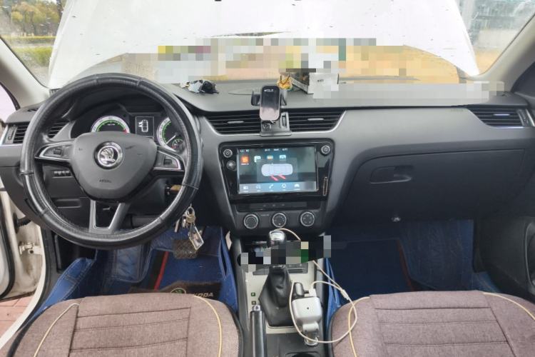 Used Skoda Octavia 2018 1.6L Automatic Luxury Edition