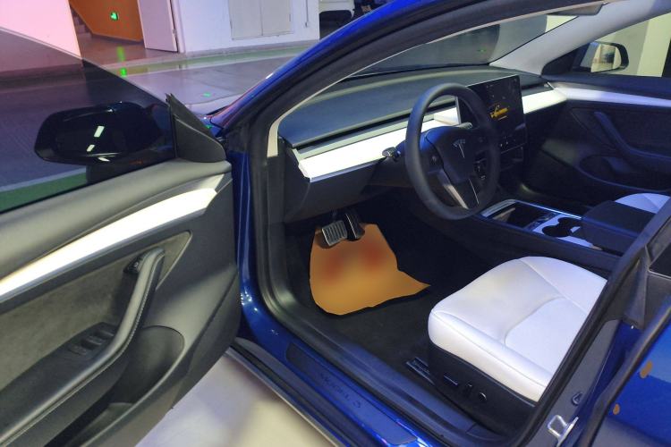 Used Tesla Model 3 2022 Rear-Wheel-Drive Version
