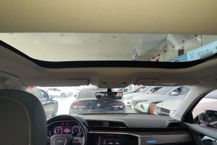 Used Audi Q3 Sportback 2020 40 TFSI Fashion Model
