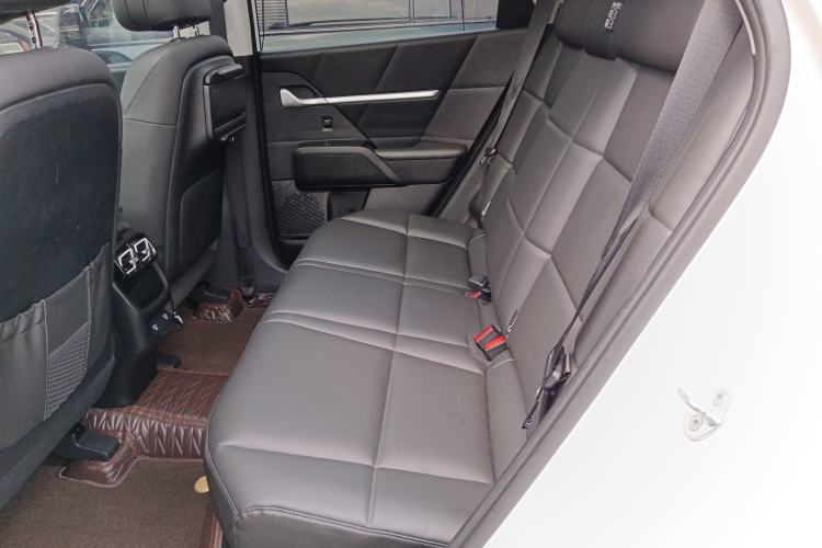 Used Hyundai ix35 2023 Musso 2.0L Deluxe Edition DLX
