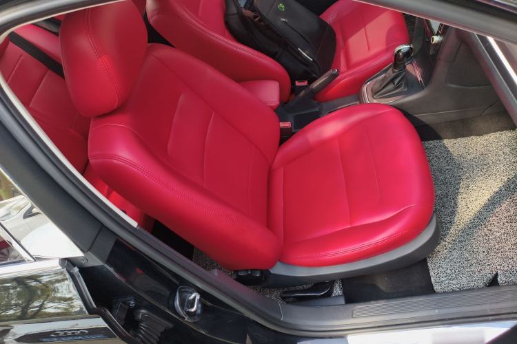 Used Volkswagen Bora 2016 1.6L Automatic Fashion Model