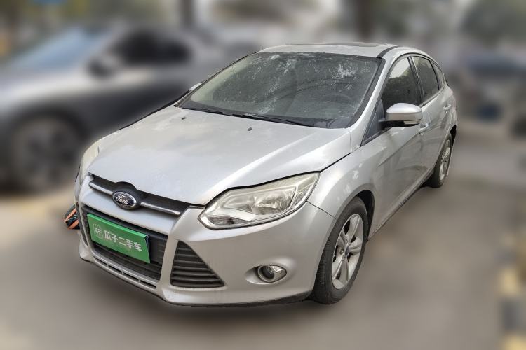 Used Ford Focus 2012 Hatchback 1.6L Manual Fashion Edition