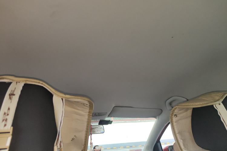 Used Volkswagen Polo 2013 1.4L Manual Fashion Edition Headliner