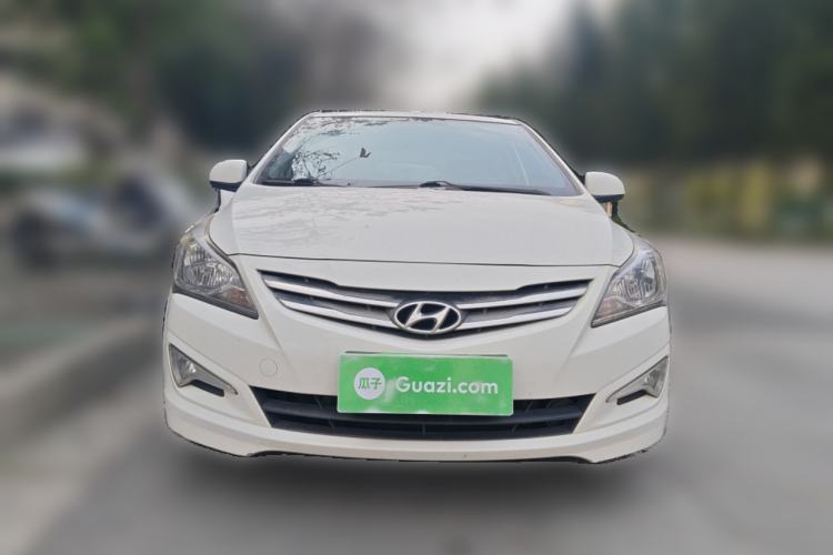 Used Hyundai Verna (older generation) 2014 1.4L Manual Smart GLS Trim