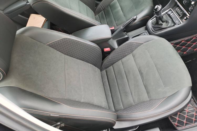 Used Volkswagen C-TREK 2017 1.6L Manual Luxury Model
