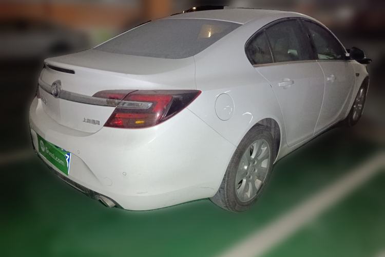 Used Buick Regal 2015 2.0L Leading Fashion Edition Rear Right 45 Deg