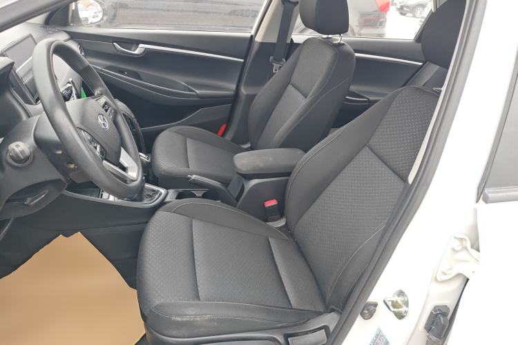 Used Hyundai Celesta 2017 1.6L Manual Enjoyment Edition GLS
