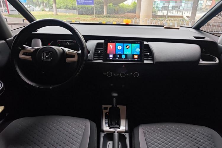 Used Honda Fit 2023 1.5L CVT Trend Edition Center Console