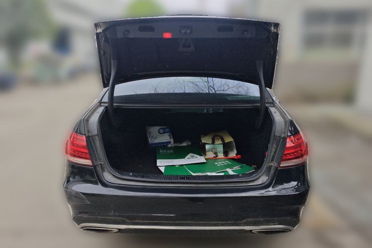 Used Mercedes-Benz E-Class 2014 Restyled E 260 L Sport Edition Trunk