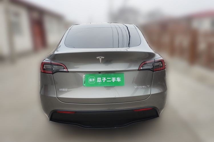 Used Tesla Model Y 2022 Rear-Wheel-Drive Version
