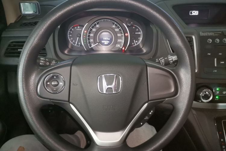 Used Honda CR-V 2015 2.0L two-wheel drive urban version