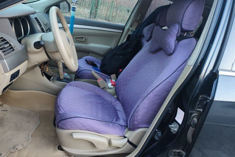 Used Nissan Sylphy 2012 Classic 1.6XE Automatic Comfort Edition Left Front Seat