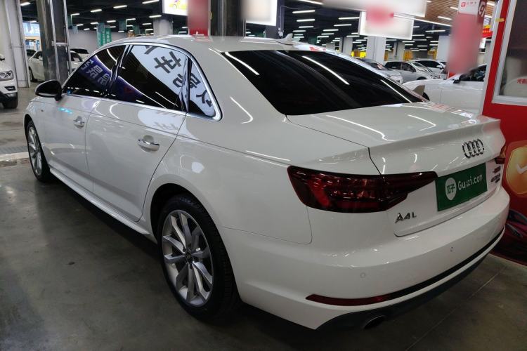 Used Audi A4L 2018 30th Anniversary Edition 40 TFSI Fashion Model