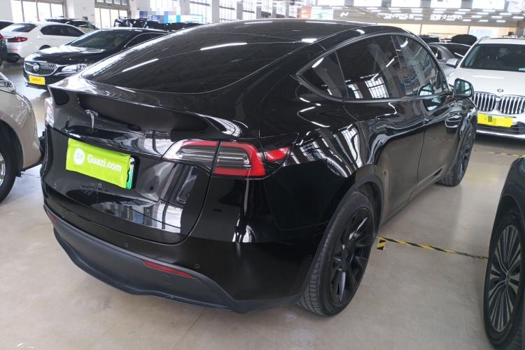 Used Tesla Model Y 2021 Standard Range Rear-Wheel Drive Version
