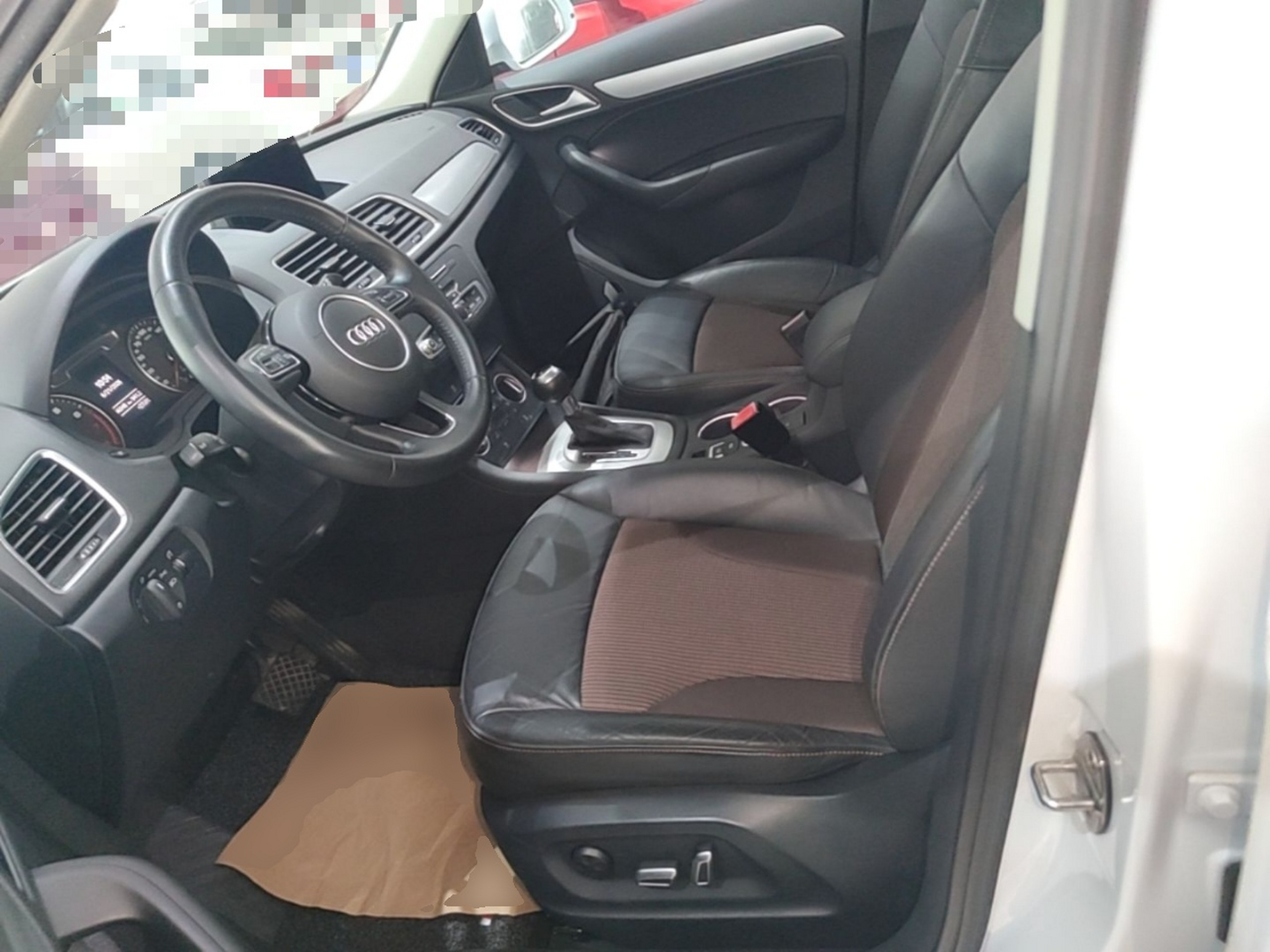 Vordere Reihe im Auto