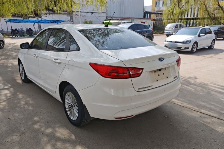 Used Ford Escort 2015 1.5L Manual Comfort Model