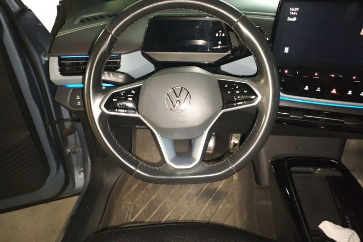 Used Volkswagen ID.4 X 2021 Pro Smart Long-Range Edition Steering Wheel