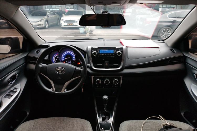 Used Toyota YARiS L Zhi Xuan 2017 1.5G CVT JingSu Model with Upgraded Sunroof
