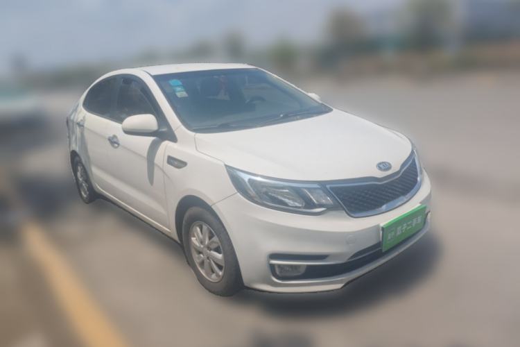 Used Kia K2 2015 Sedan 1.4L Automatic GLS Front Right 45 Deg