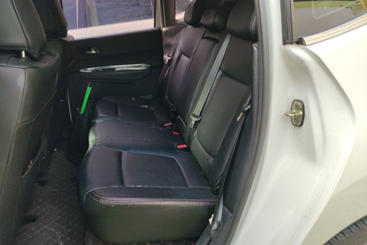 Used Peugeot 3008 2015 2.0L Automatic Classic Edition